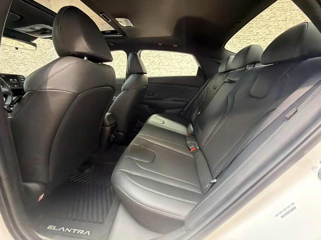 New 2026 Serenity White Hyundai SEL Sport image 18