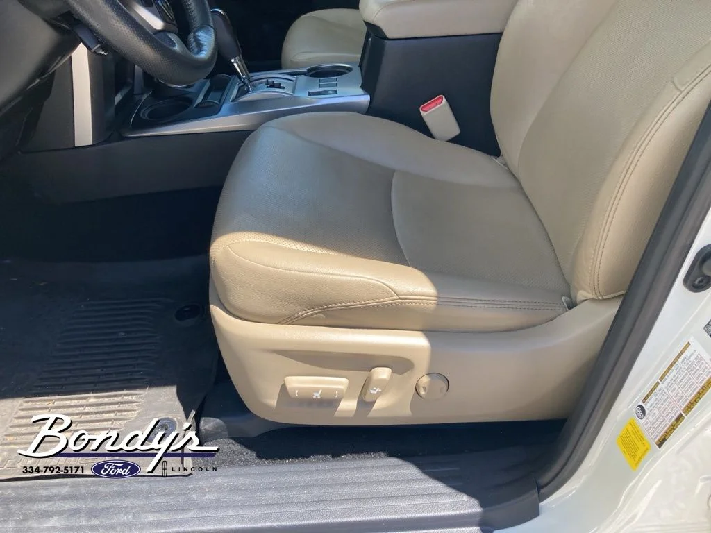 Used 2023 Blizzard Pearl Toyota Limited image 7