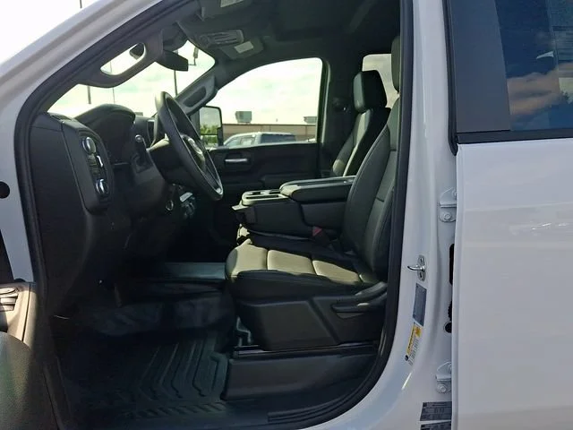 New 2026 Summit White GMC Pro image 10