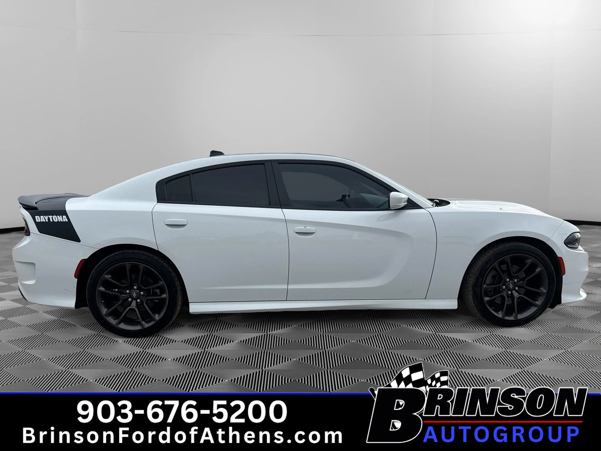 Used 2021 White Knuckle Clearcoat Dodge R/T image 4