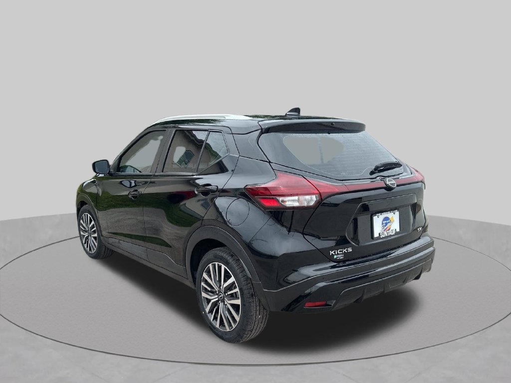 Used 2023 Black Nissan SV image 32