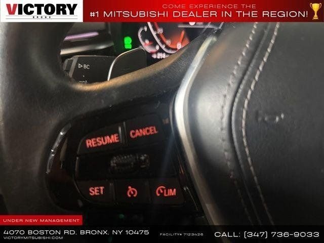 Used 2022 White BMW 530i image 42