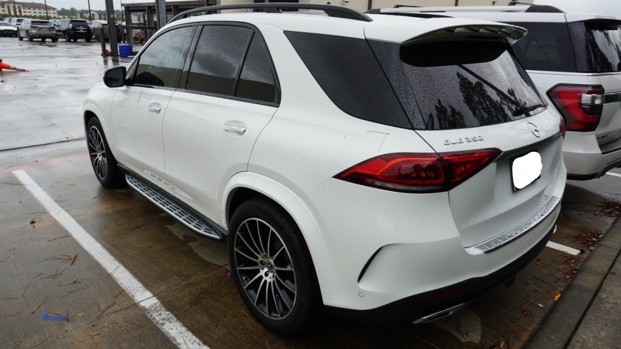Used 2022 White Mercedes-Benz GLE 350 image 7