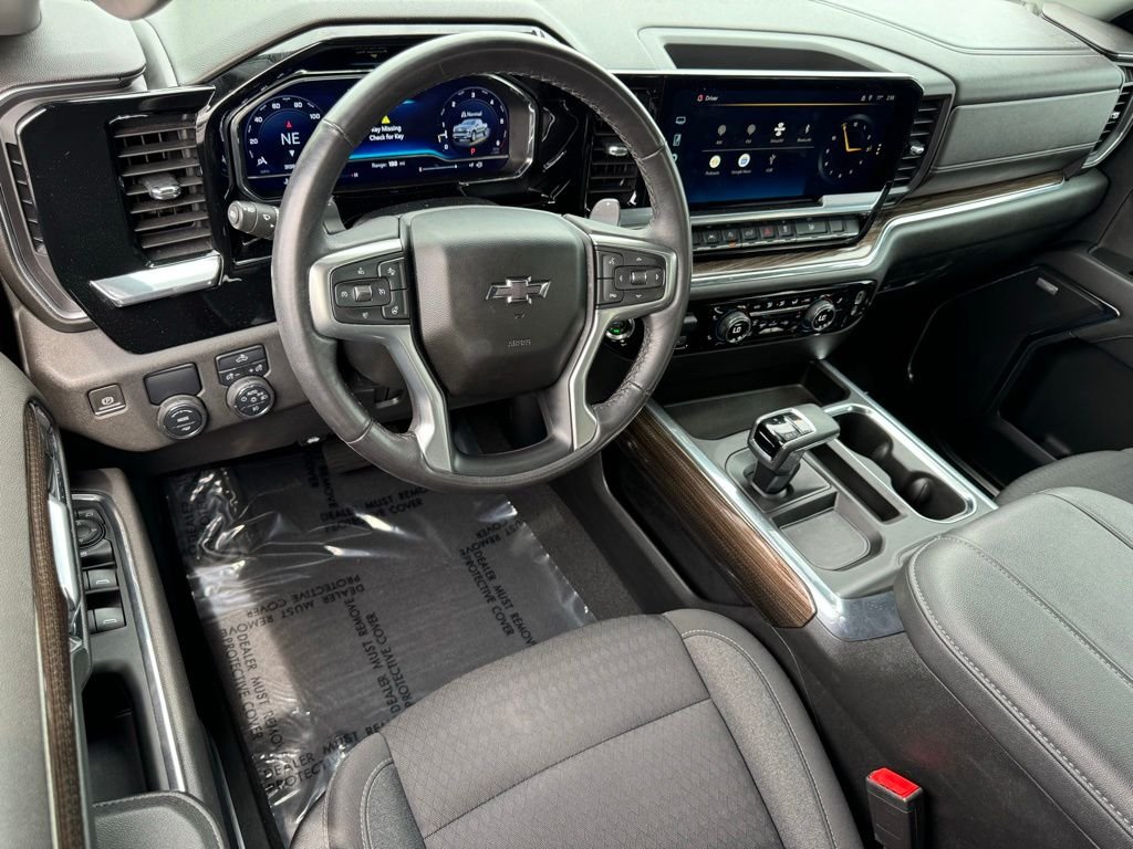 Used 2023 Black Chevrolet RST image 23