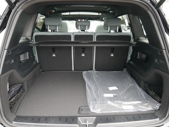 New 2026 Night Black Mercedes-Benz GLB 250 image 45