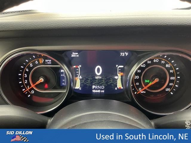 Used 2019 Black Clearcoat Jeep Sport S image 11