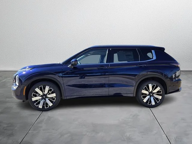 New 2026 Blue Mitsubishi SEL 1.5T 2WD image 3