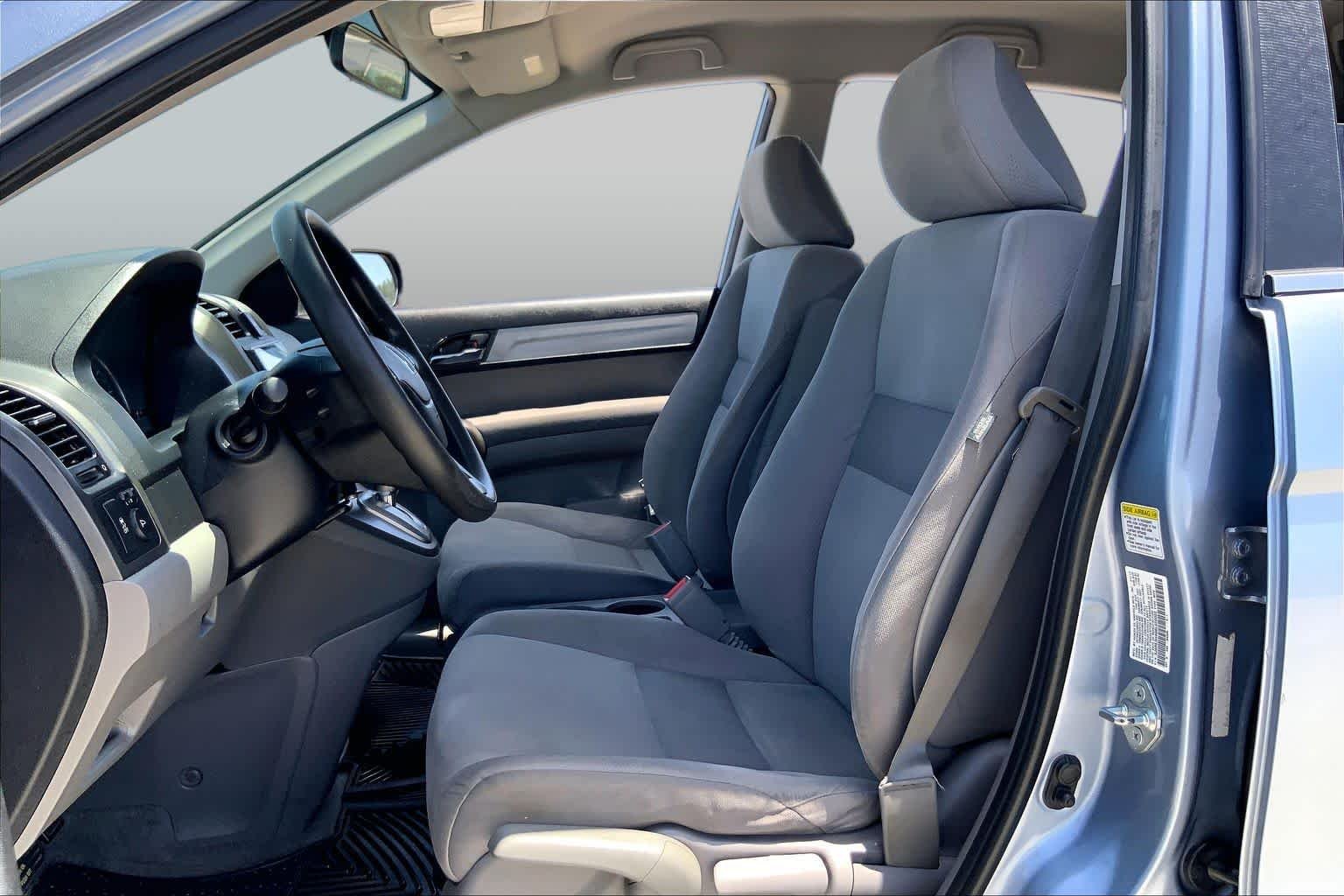 Used 2011 Glacier Blue Metallic Honda SE image 7