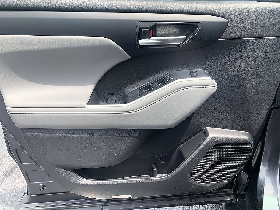 Used 2023 Magnetic Gray Metallic Toyota XLE image 8