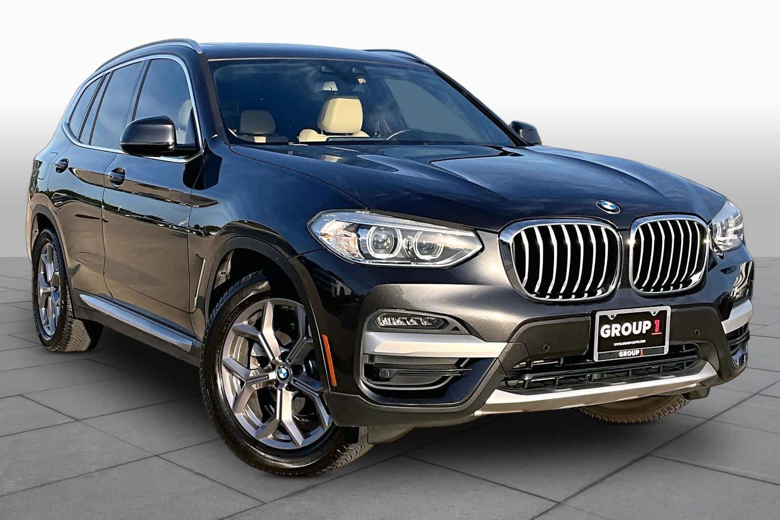 Used 2021 Dark Graphite Metallic BMW sDrive30i image 3