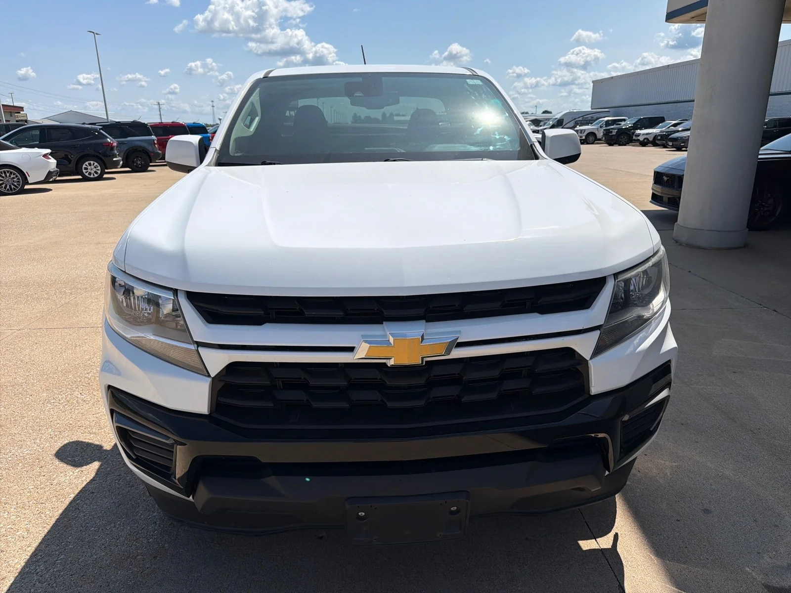Used 2022 White Chevrolet 2WD LT image 4