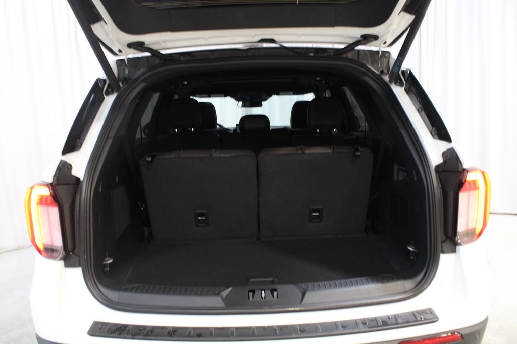 2026 Ford Explorer Platinum - Photo 33