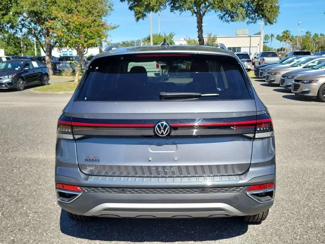 2025 Volkswagen Taos SE - Photo 7