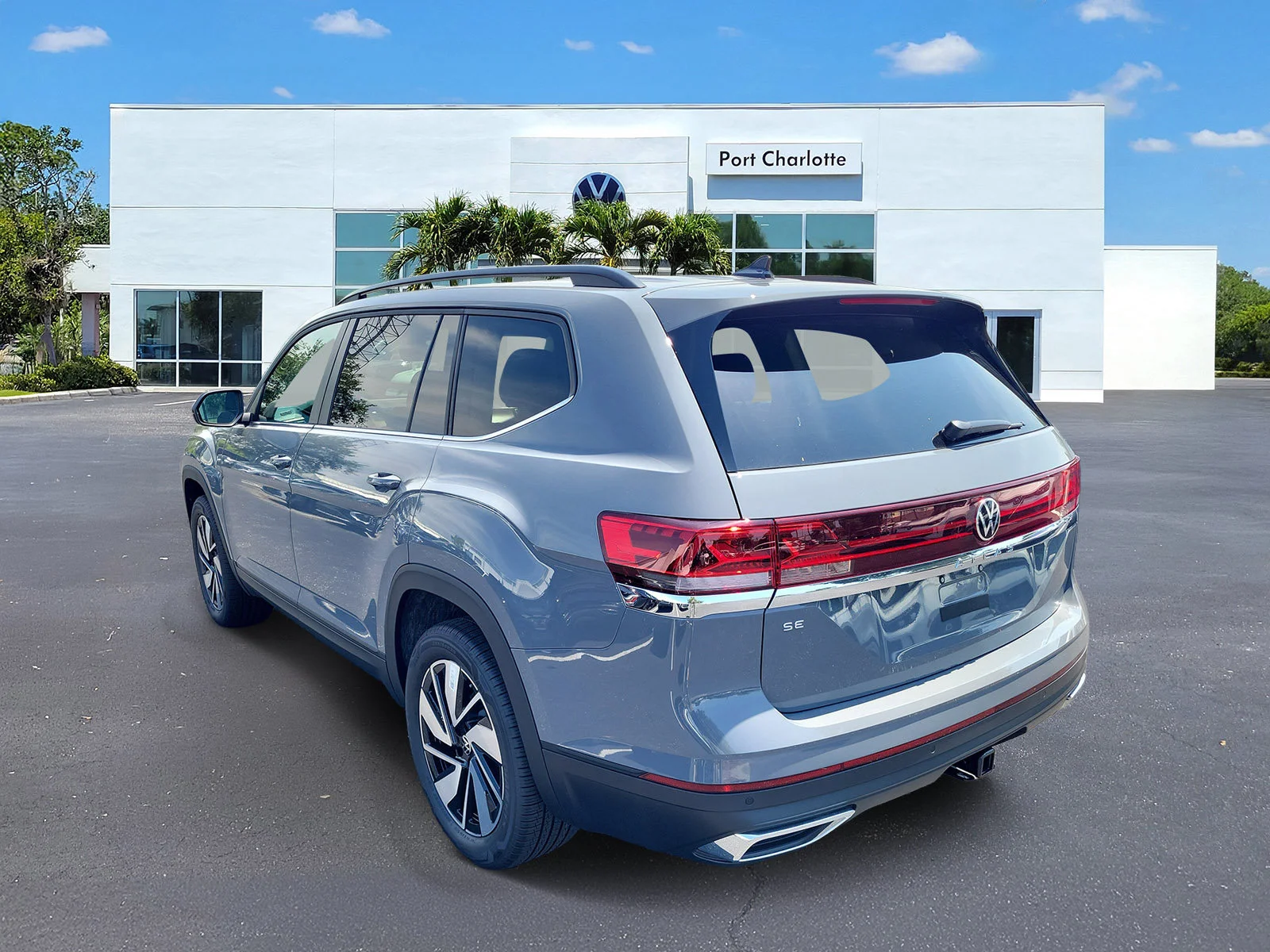 New 2026 Gray Volkswagen SE w/Technology image 33