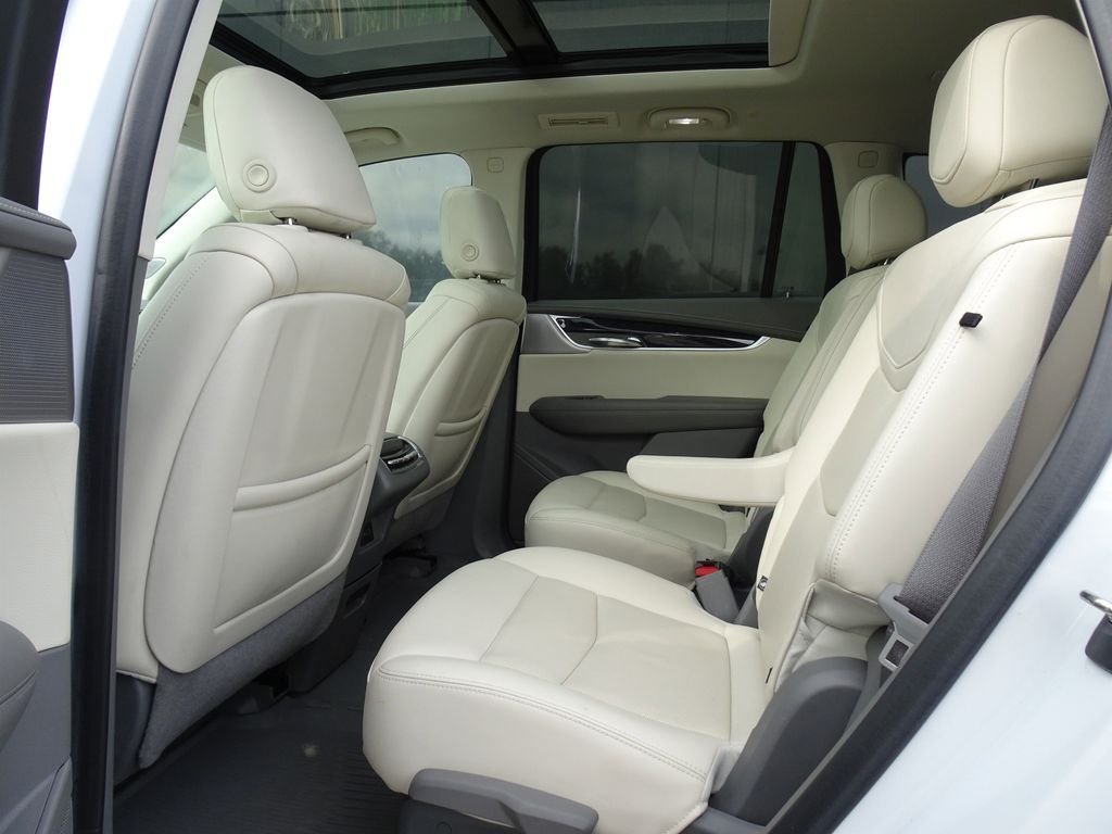 Used 2021 White Cadillac Premium Luxury image 14