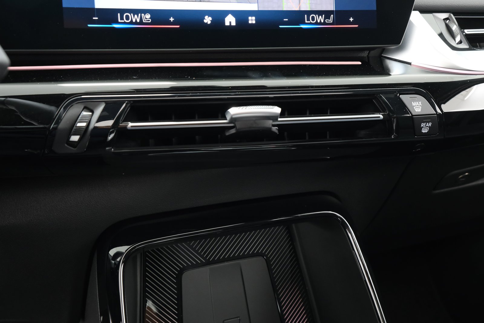 New 2027 Alpine White BMW xDrive28i image 20