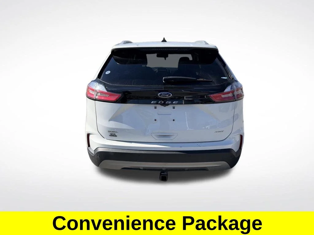 Used 2023 White Ford SEL image 4