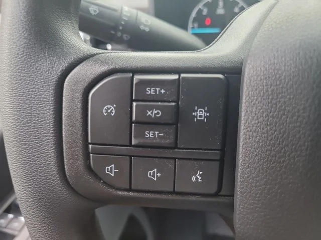 New 2026 Oxford White Ford XL image 28