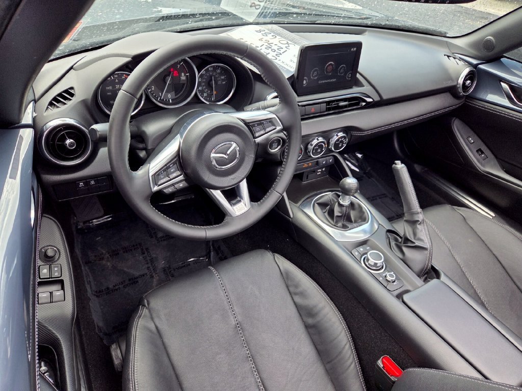 Used 2021 Gray Mazda Grand Touring image 9