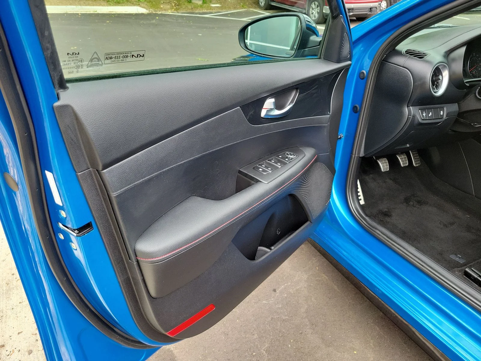 Used 2023 Blue Kia GT image 7