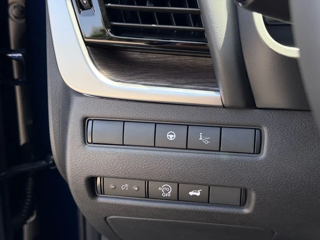 New 2026 Deep Ocean Blue Pearl Nissan Platinum image 22