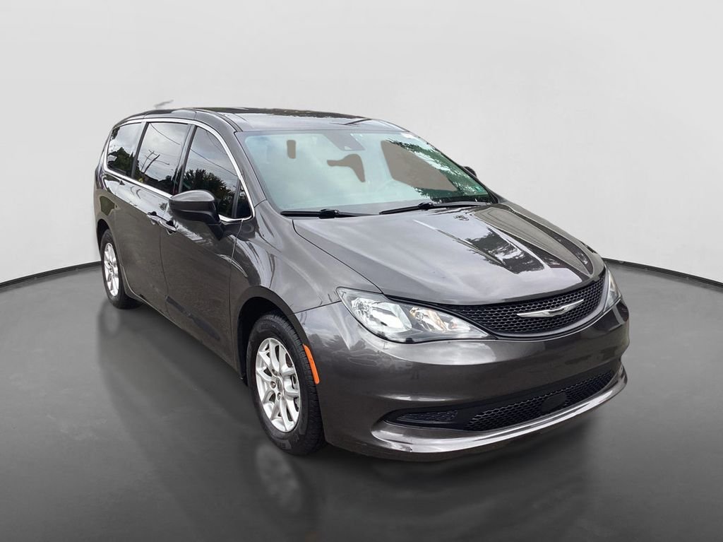 Used 2022 Gray Chrysler LX image 3