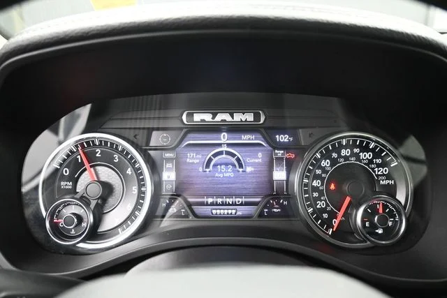 Used 2022 White Ram Laramie image 20