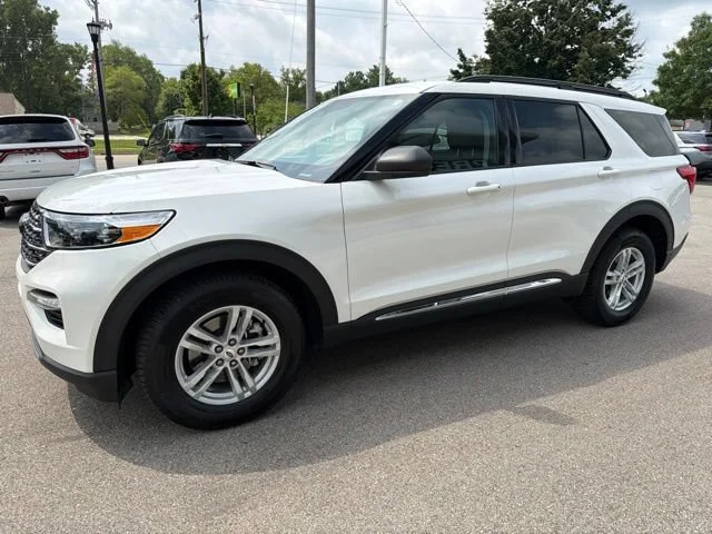 Certified Used 2022 White Ford XLT image 7