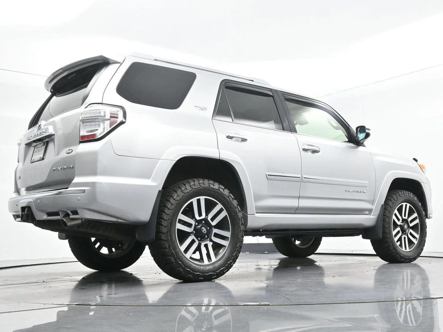 Used 2021 Classic Silver Metallic Toyota Limited image 59