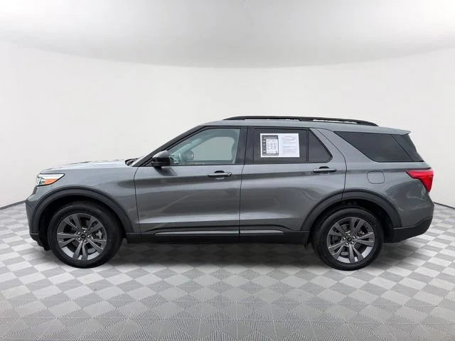 Used 2023 Gray Ford XLT image 8