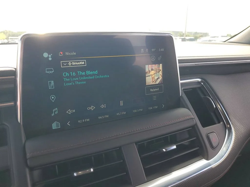 Used 2024 Summit White Chevrolet RST image 19