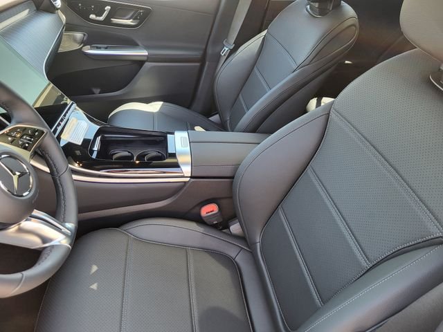 New 2026 Verde Silver Metallic Mercedes-Benz GLC 300 image 8