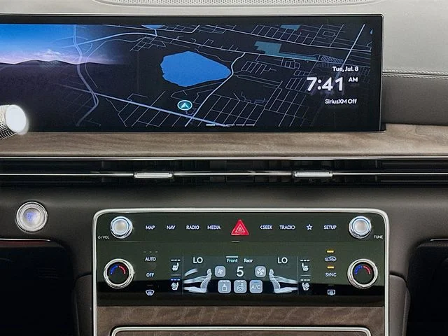 New 2025 White Genesis 3.5T Advanced image 17