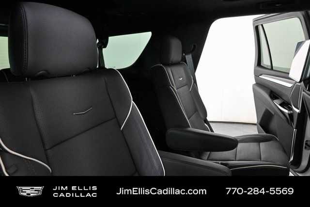 2025 Cadillac Escalade Premium Luxury - Photo 23