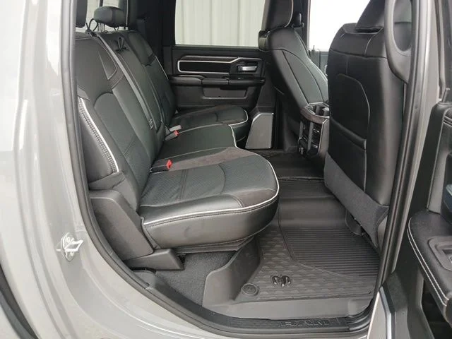 New 2026 Ceramic Gray Clear-Coat Exterior Paint RAM Laramie image 28