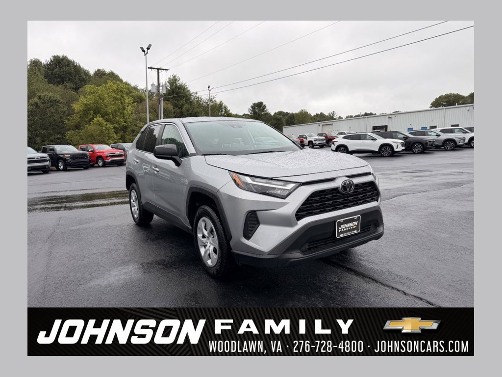2025 Toyota RAV4 LE