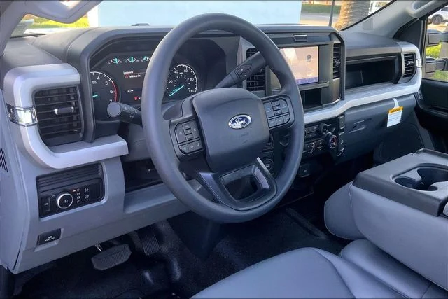 2026 Ford F-250 Super Duty XL - Photo 6