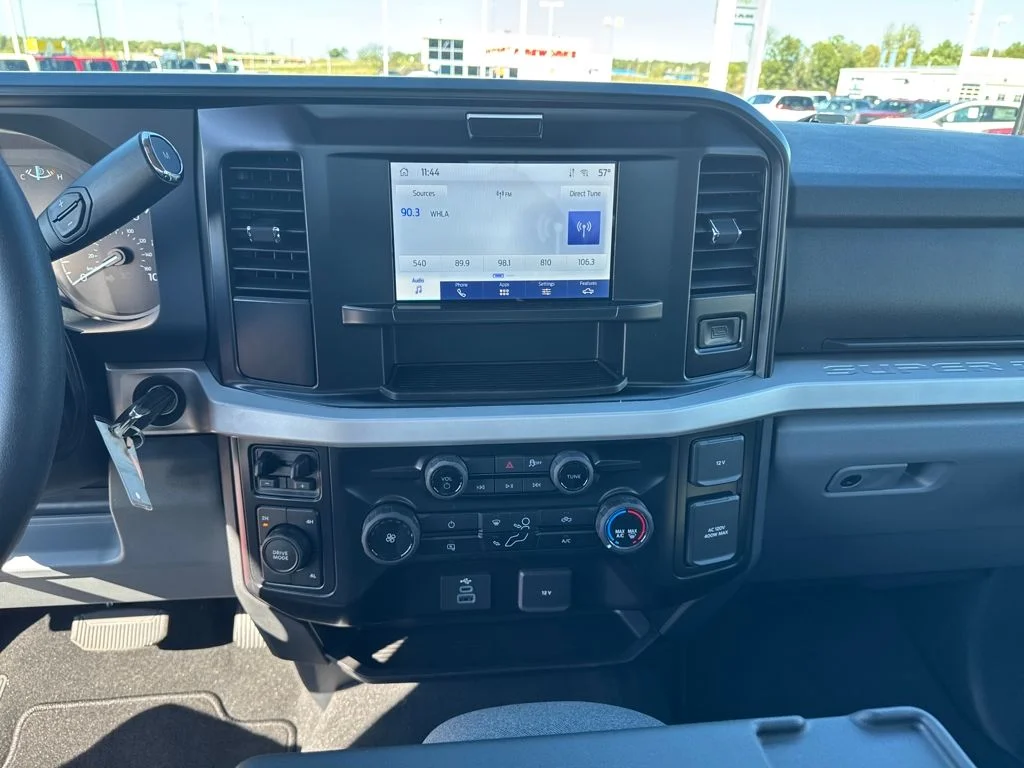 2026 Ford F-250 Super Duty XLT - Photo 17