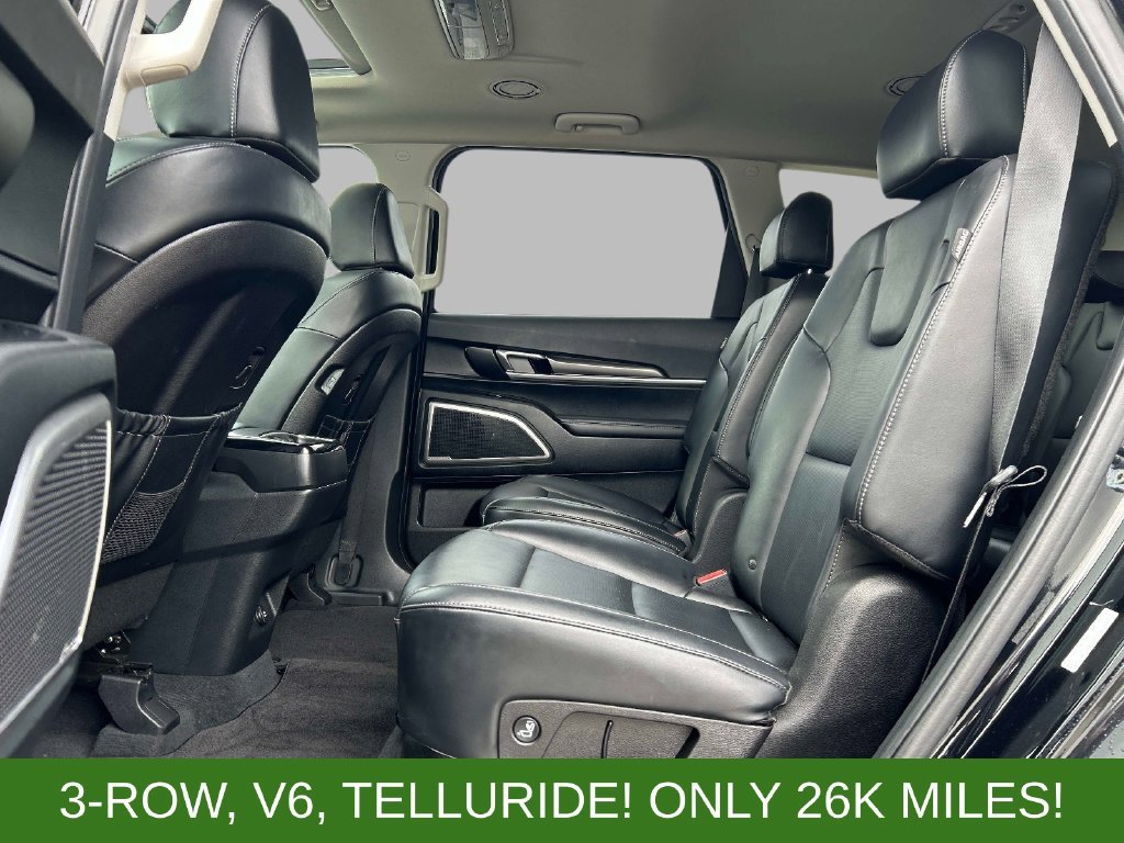Used 2024 Black Kia S image 15