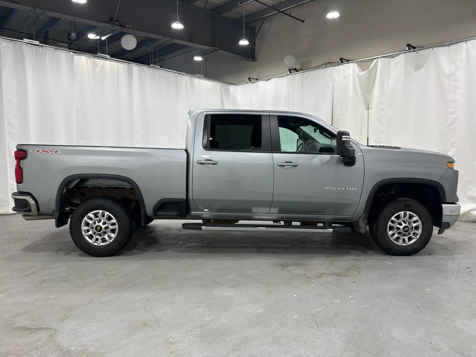 Used 2026 Sterling Gray Metallic Chevrolet LT image 6