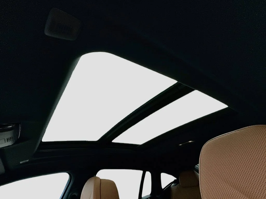 New 2027 Black Sapphire Metallic BMW xDrive40i image 17