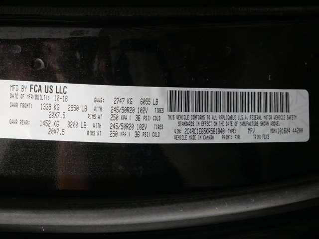 Used 2019 Brilliant Black Crystal Pearlcoat Chrysler Touring L Plus image 37