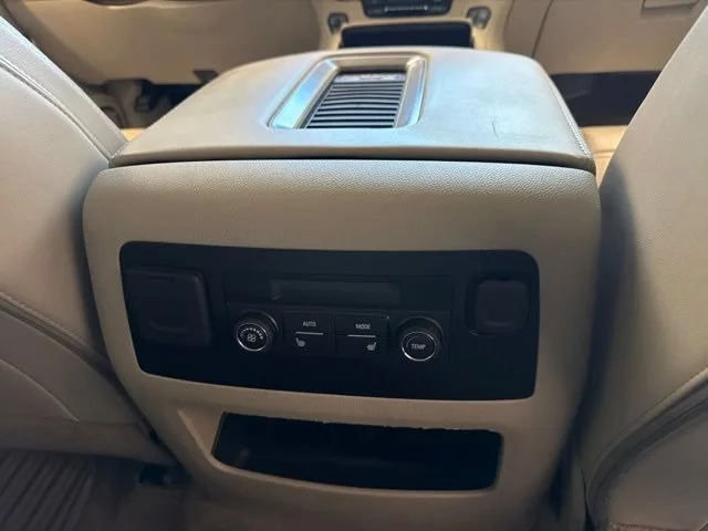 Used 2020 SUMMIT WHITE GMC Denali image 42