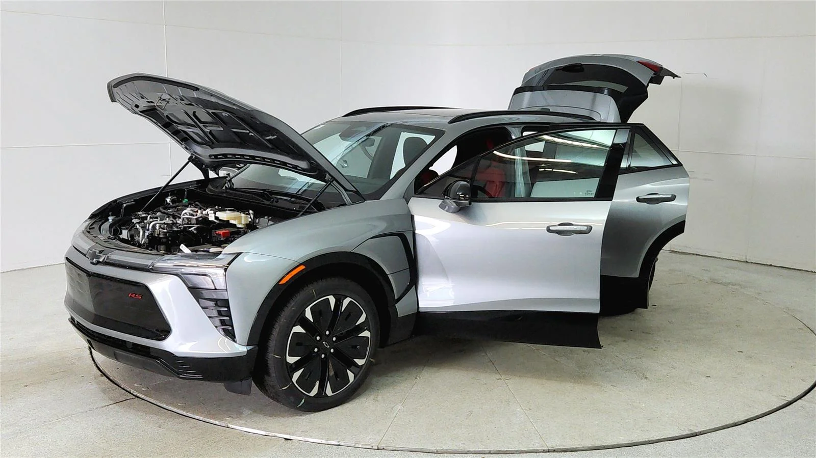 2025 Chevrolet Blazer EV RS - Photo 10