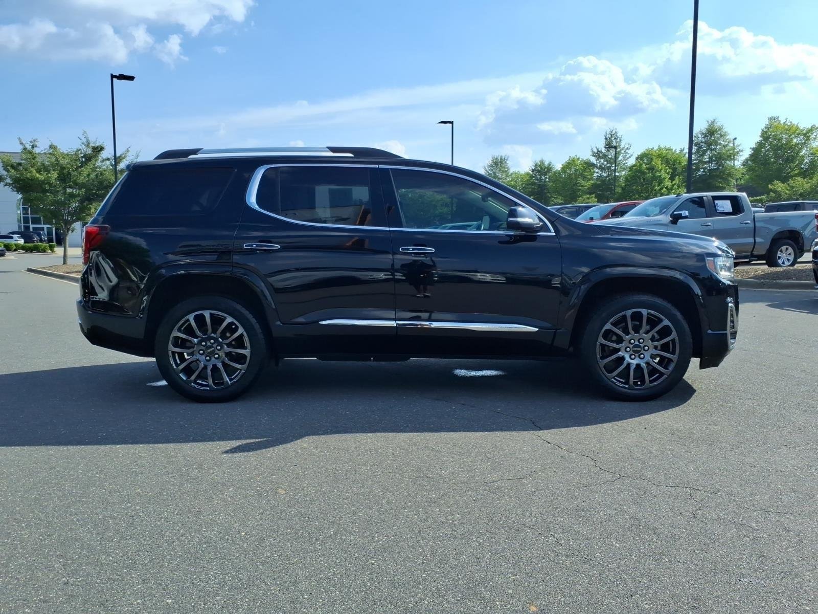 Used 2023 Ebony Twilight Metallic GMC Denali image 11