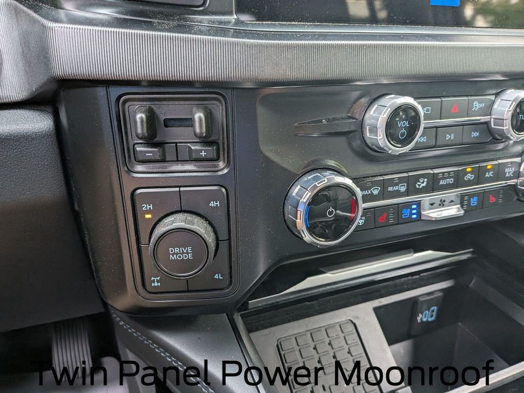 New 2026 Glacier Gray Metallic Tri-Coat Ford F-250® Platinum® image 22