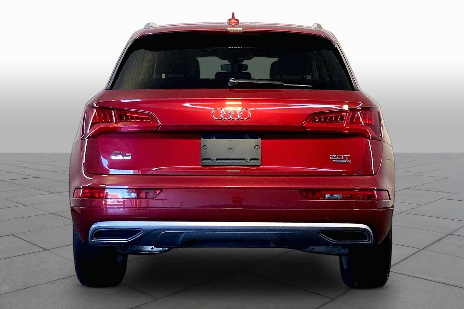Used 2018 Brilliant Black Audi Premium Plus image 5