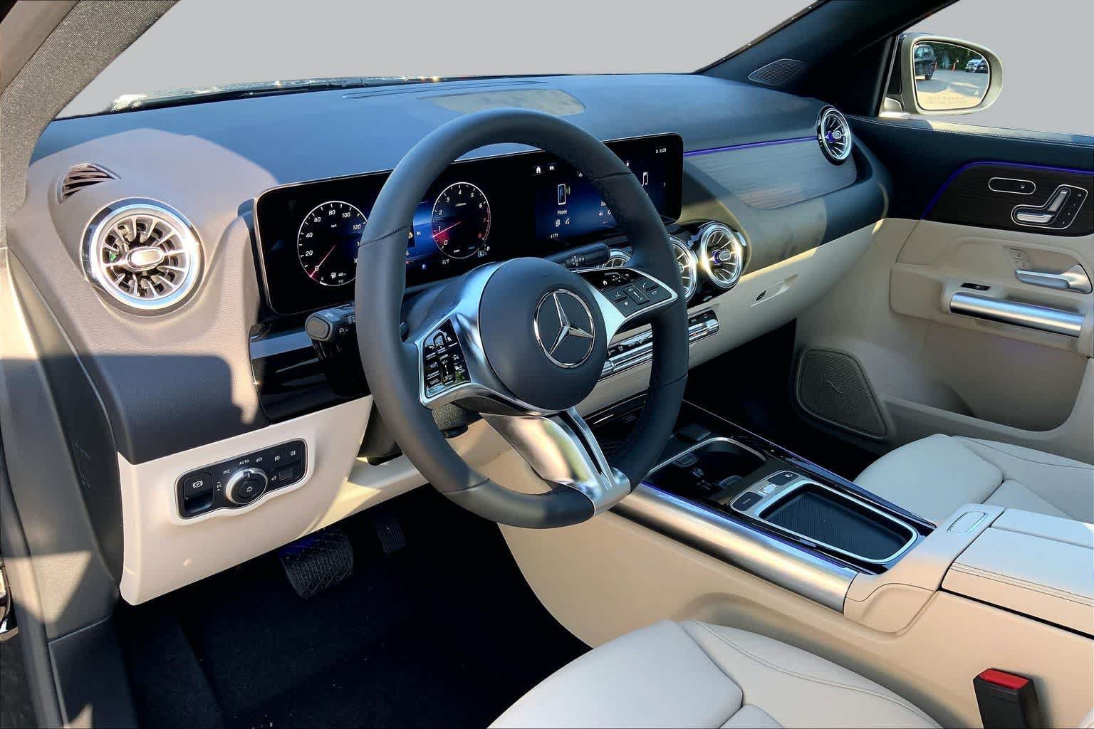 New 2026 Night Black Mercedes-Benz GLA 250 image 9