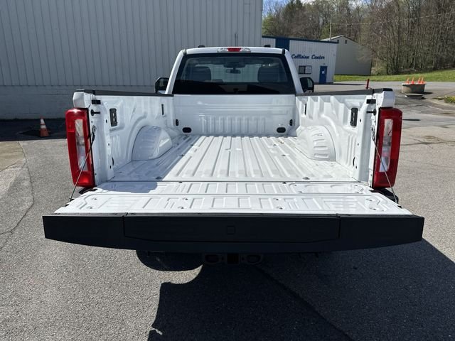 New 2026 Oxford White Ford F-250® XL image 21