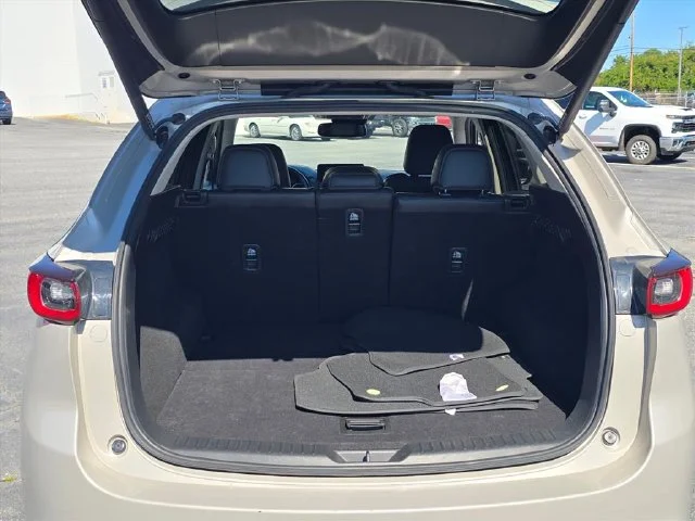 Used 2025 Silver Mazda 2.5 S Preferred Package image 31